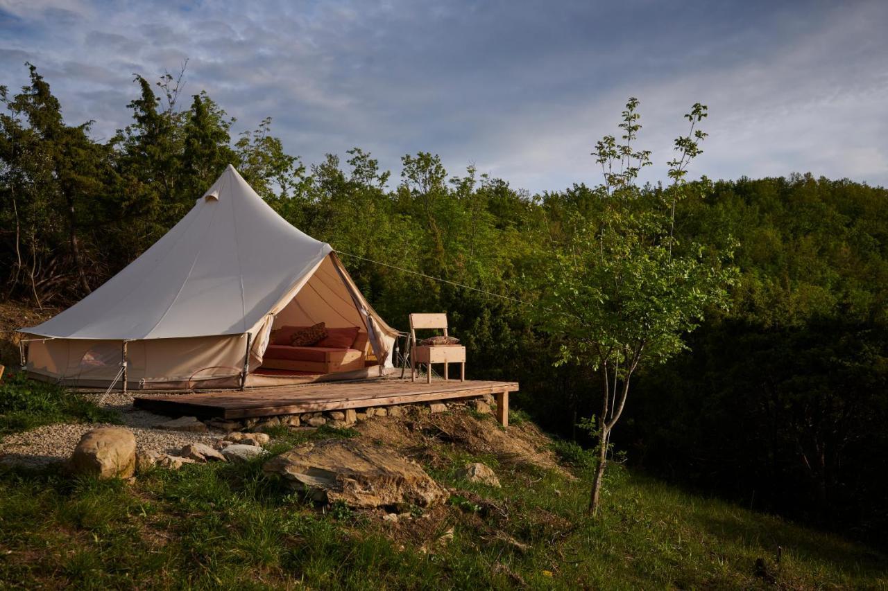 Agricola Ombra - Tents In Nature Hotel Lajatico Exterior photo